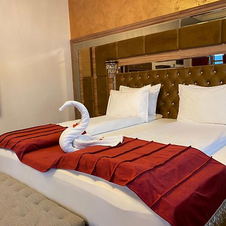Vila Imperial One Luxury Boutique Hotel Făgăraş Εξωτερικό φωτογραφία