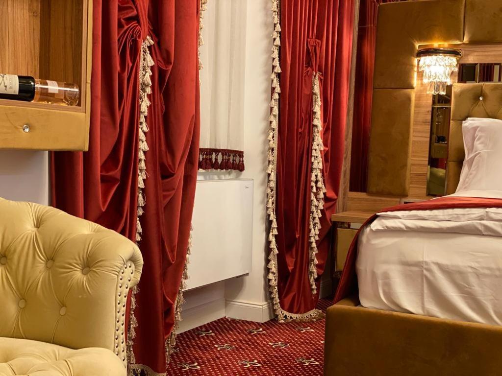 Vila Imperial One Luxury Boutique Hotel Făgăraş Εξωτερικό φωτογραφία