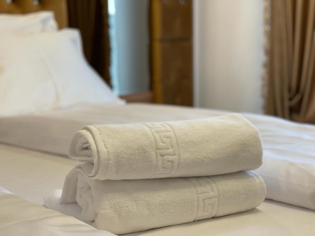 Vila Imperial One Luxury Boutique Hotel Făgăraş Εξωτερικό φωτογραφία