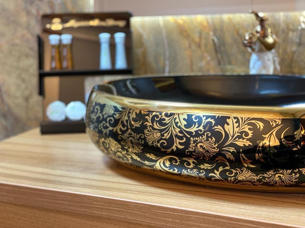 Vila Imperial One Luxury Boutique Hotel Făgăraş Εξωτερικό φωτογραφία