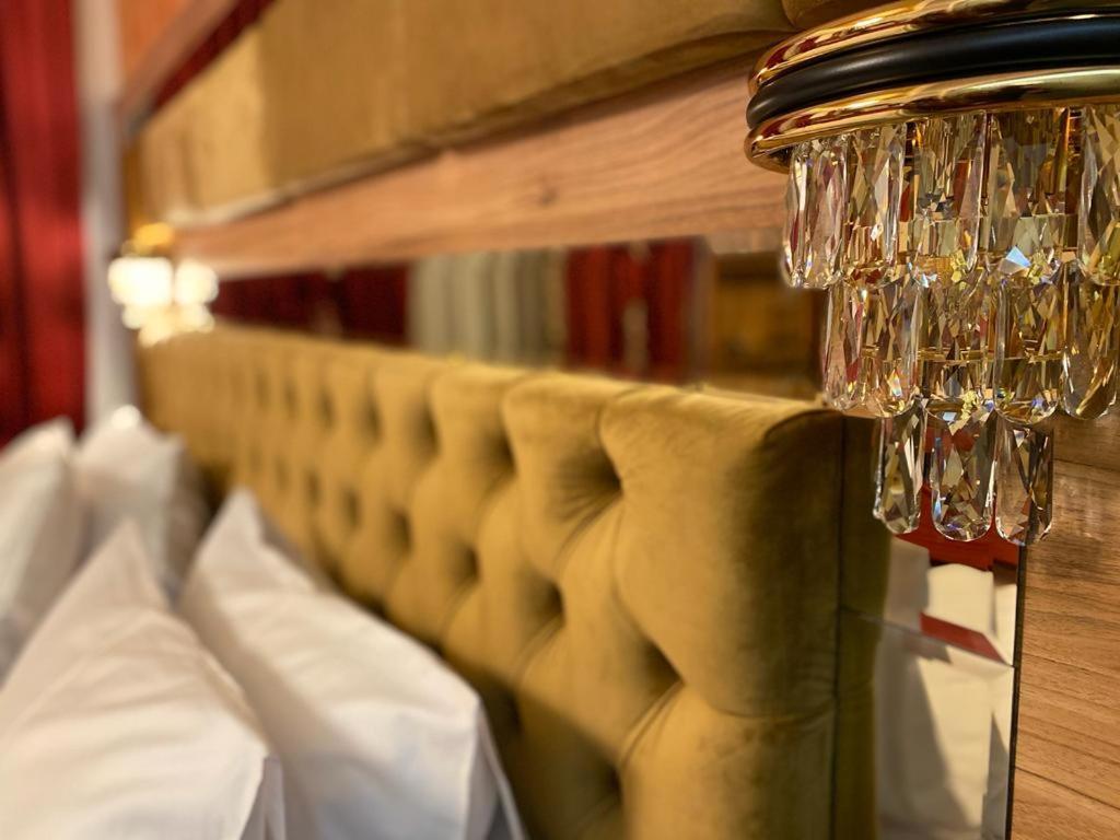 Vila Imperial One Luxury Boutique Hotel Făgăraş Εξωτερικό φωτογραφία