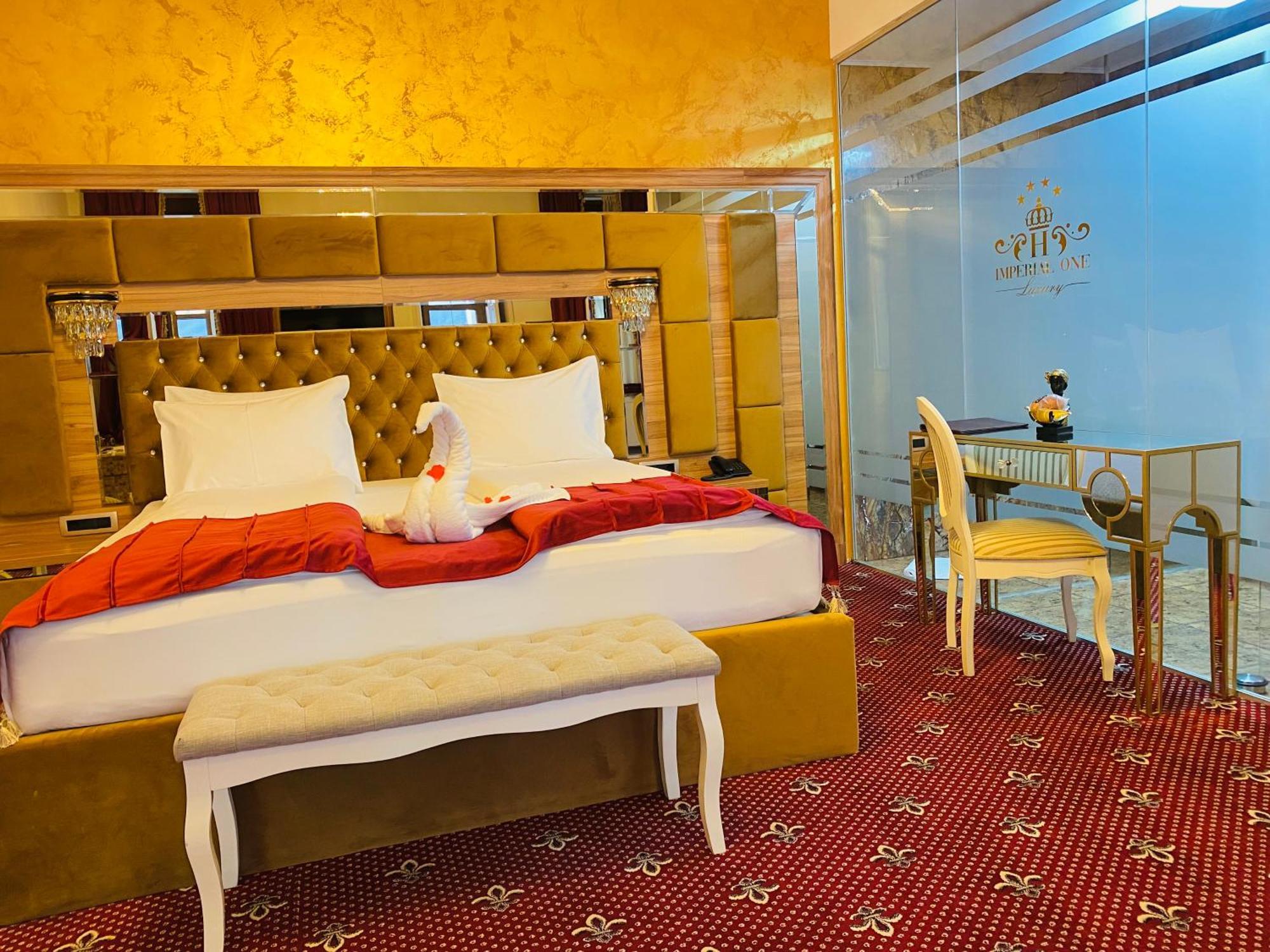 Vila Imperial One Luxury Boutique Hotel Făgăraş Εξωτερικό φωτογραφία