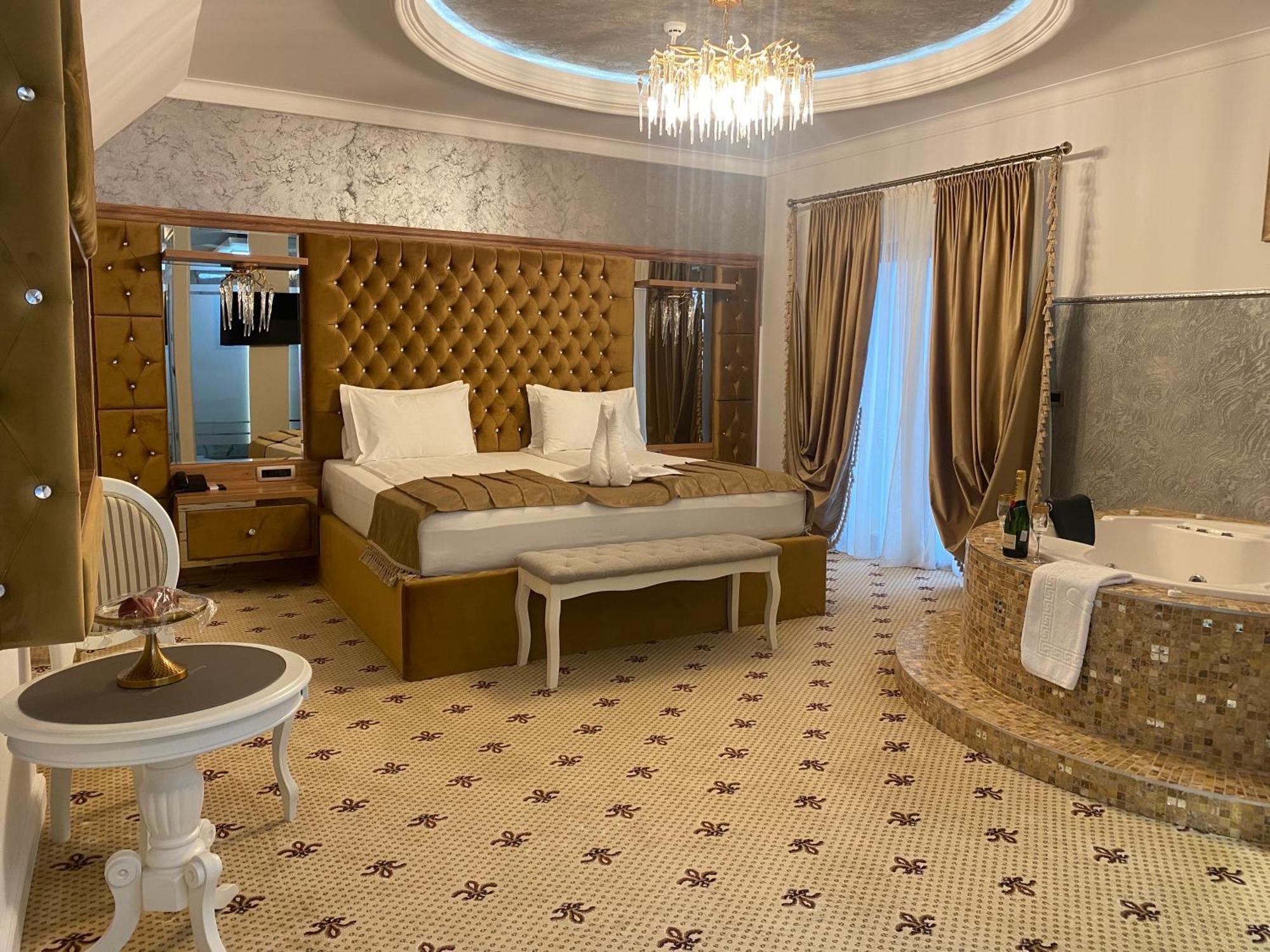 Vila Imperial One Luxury Boutique Hotel Făgăraş Εξωτερικό φωτογραφία