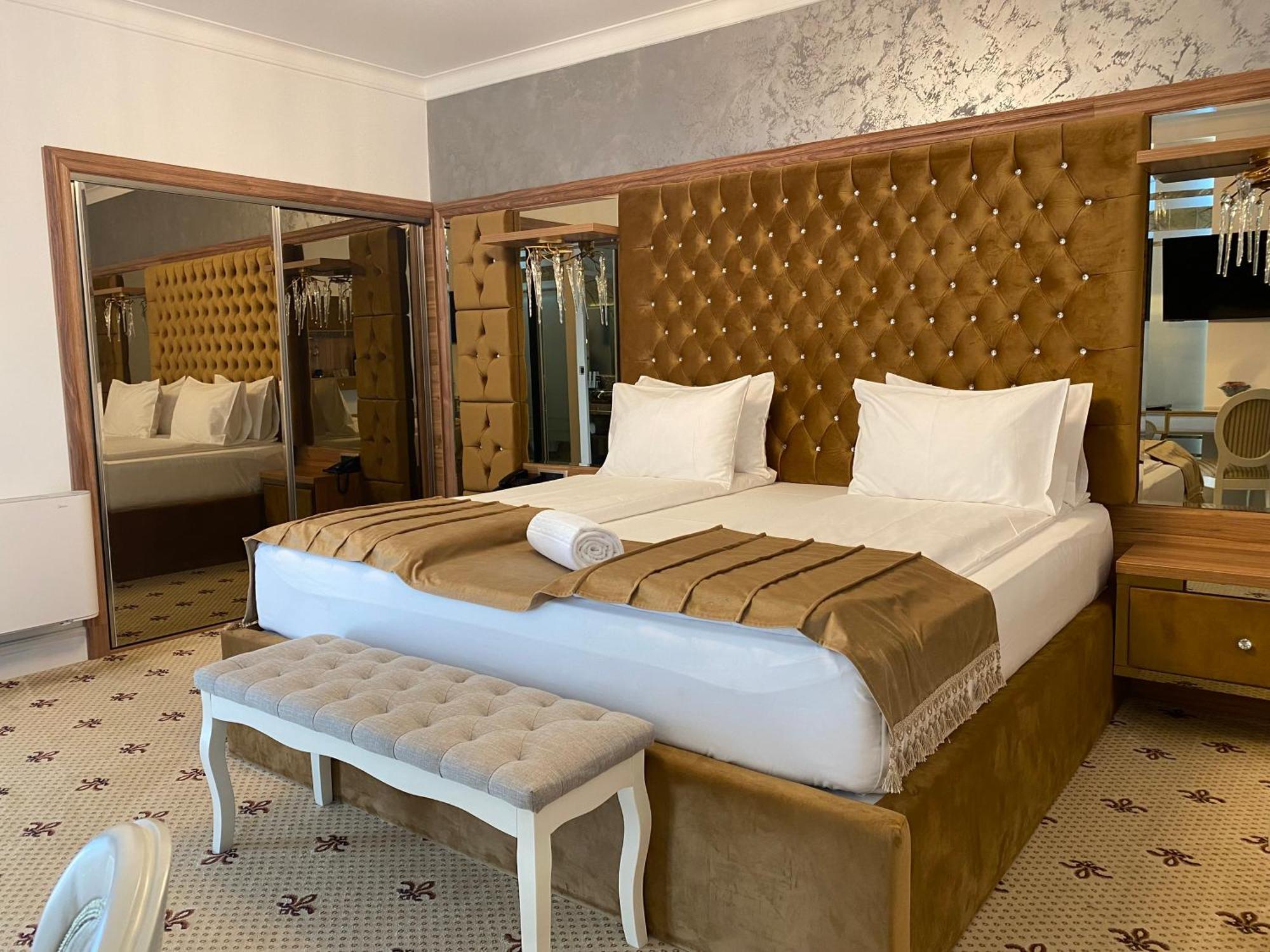 Vila Imperial One Luxury Boutique Hotel Făgăraş Εξωτερικό φωτογραφία