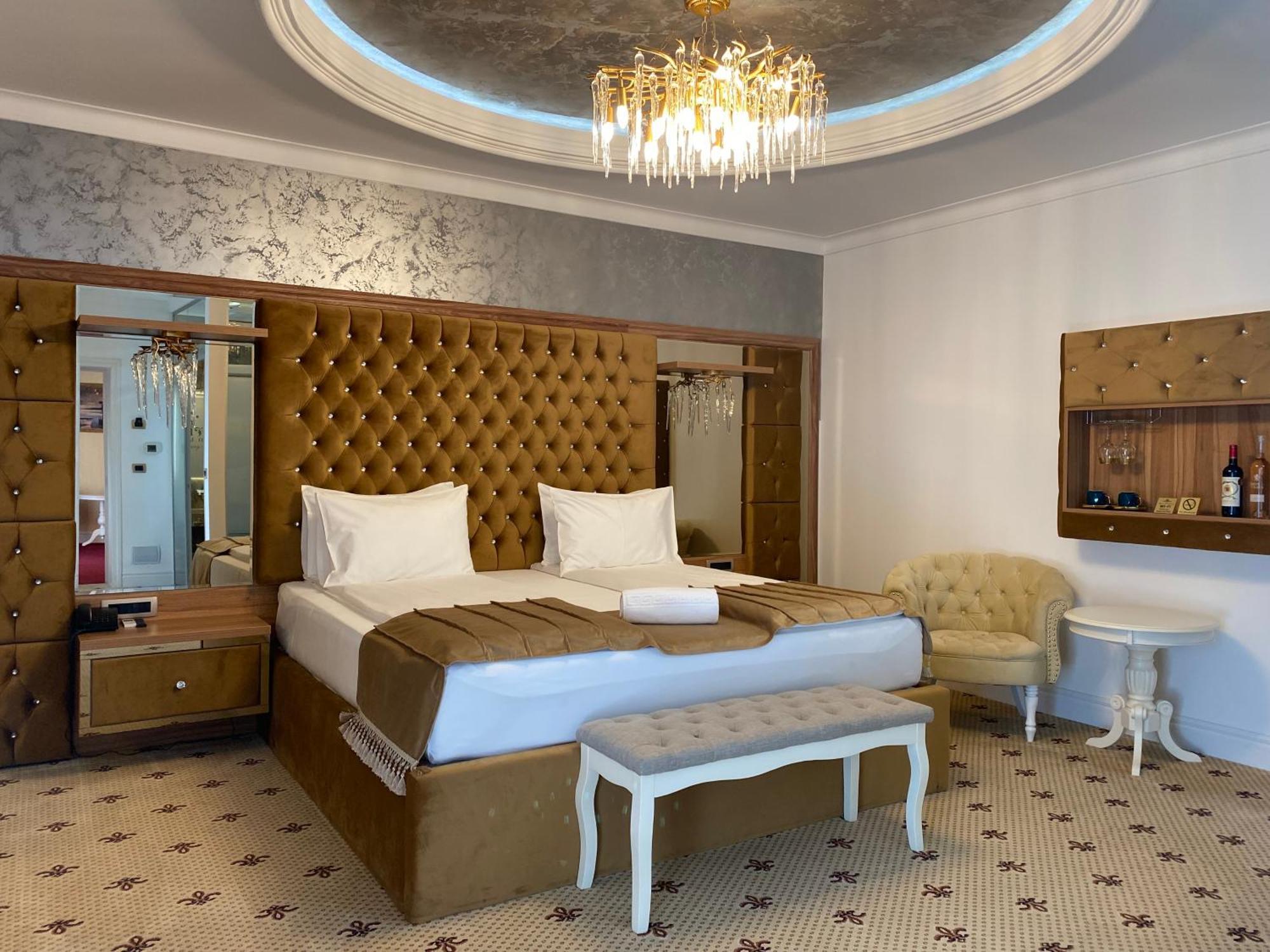 Vila Imperial One Luxury Boutique Hotel Făgăraş Εξωτερικό φωτογραφία