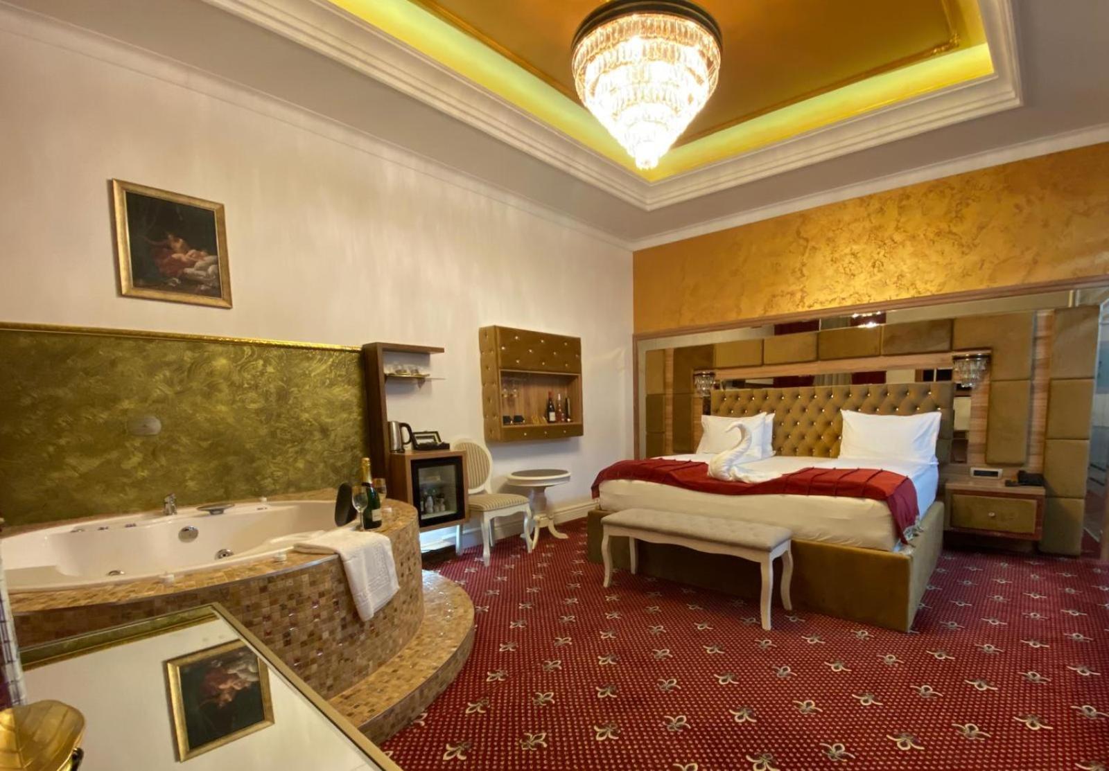 Vila Imperial One Luxury Boutique Hotel Făgăraş Εξωτερικό φωτογραφία